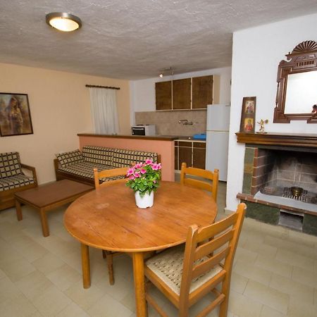 Gialos Studios & Apartments Ierápetra Екстериор снимка