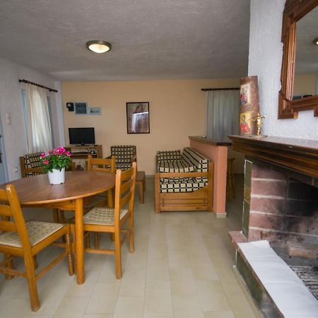 Gialos Studios & Apartments Ierápetra Екстериор снимка