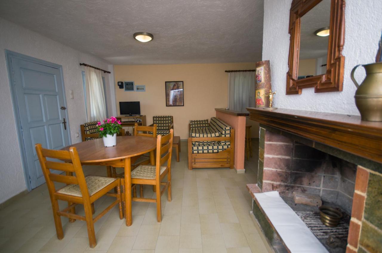 Gialos Studios & Apartments Ierápetra Екстериор снимка